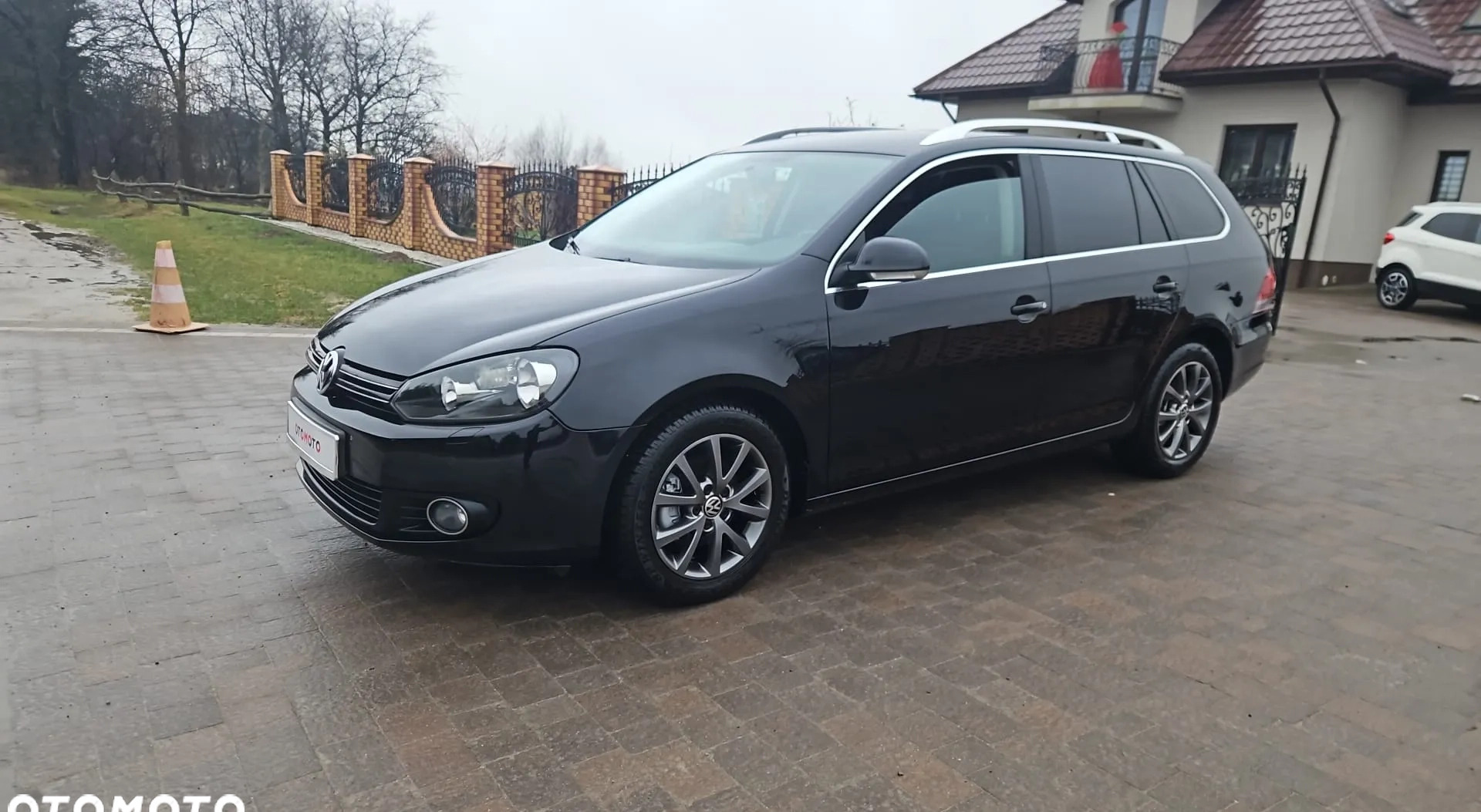 Volkswagen Golf cena 23900 przebieg: 179000, rok produkcji 2010 z Murowana Goślina małe 211